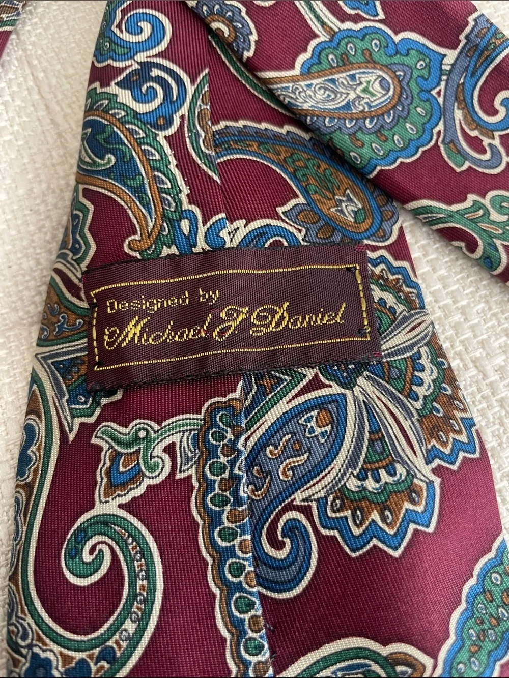 michael j Daniel men’s beautiful